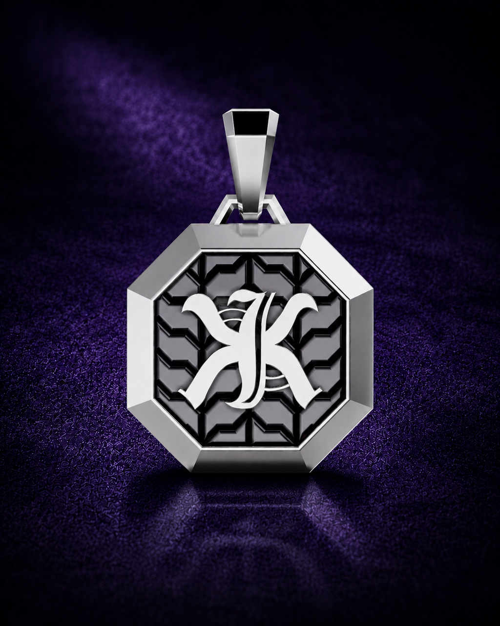 Valerian Pendant - Ж