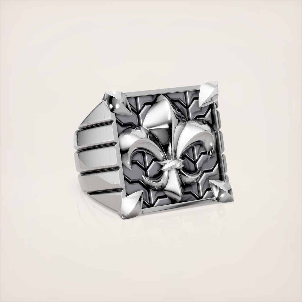 Fleur de Lis Ring - 18K White Gold